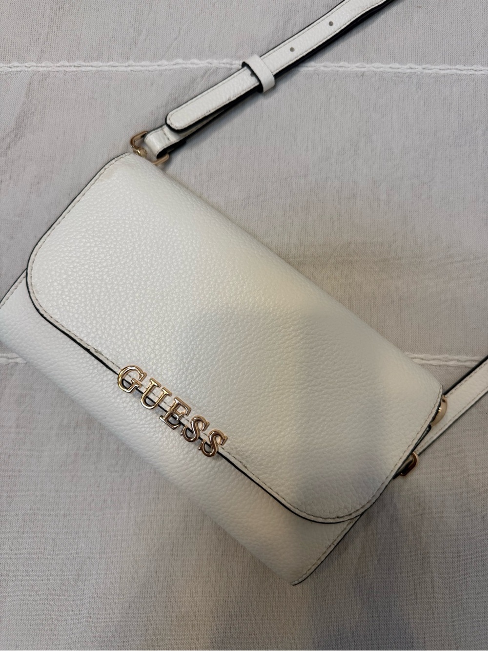 GUESS White Pebbled Leather Crossbody with Gold Logo